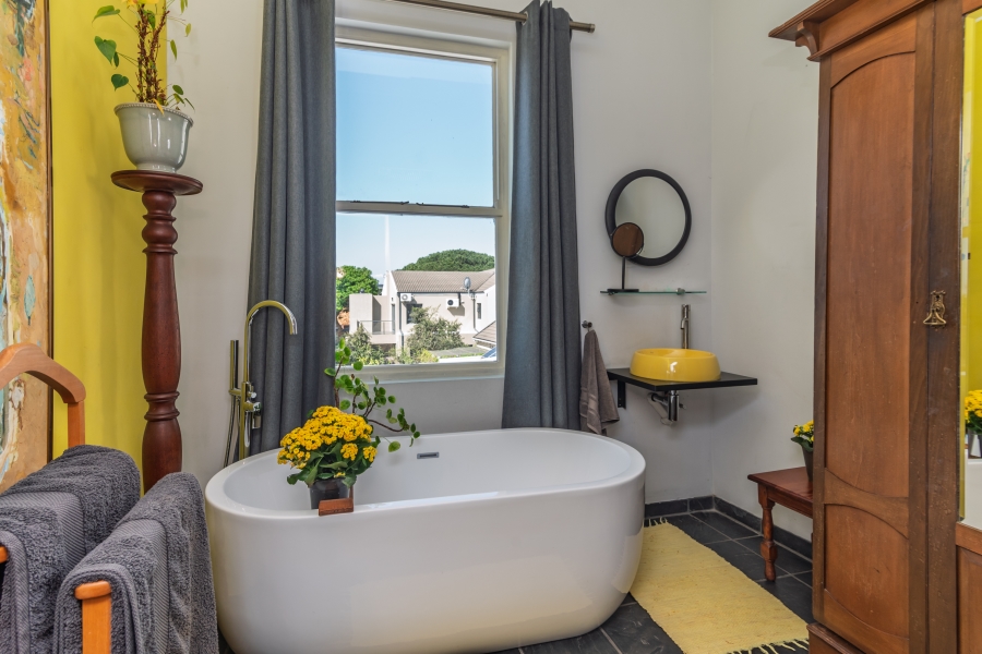 5 Bedroom Property for Sale in Rondebosch Western Cape